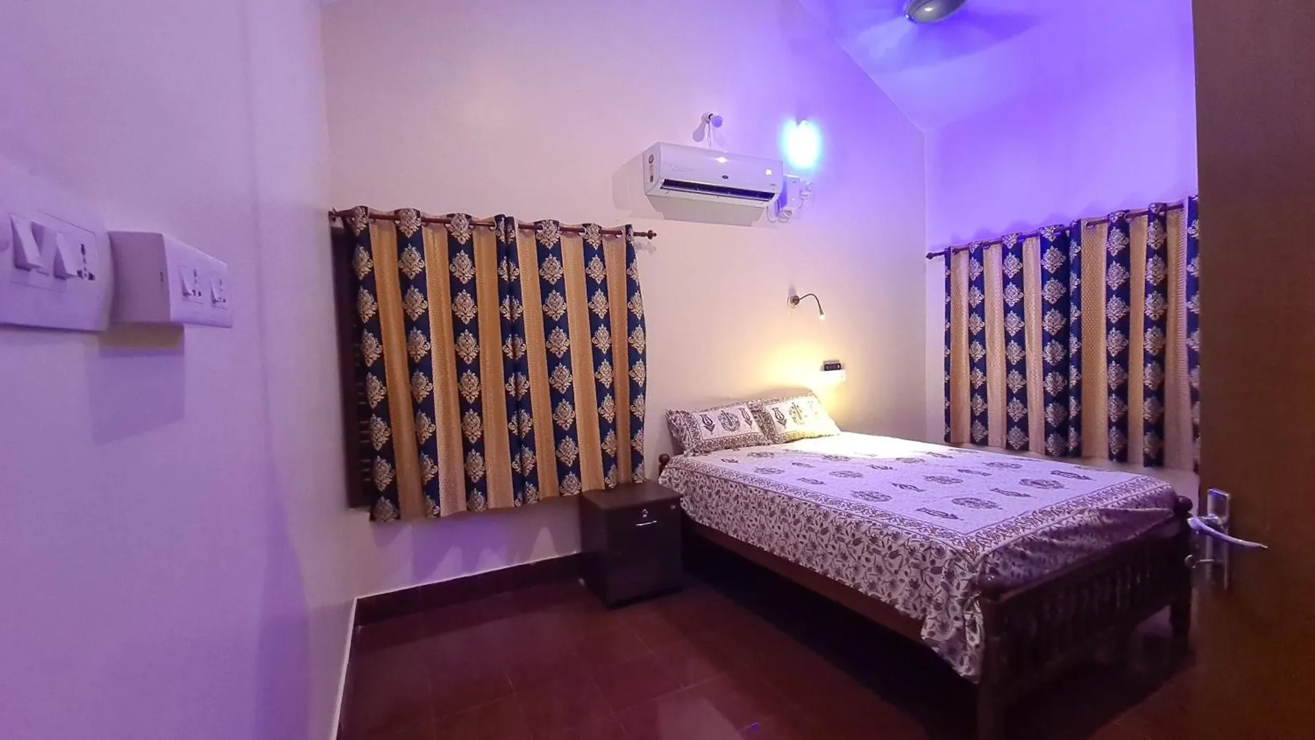 Guest house Surabhi-Nature Villa , Private Floor Ac Thiruvananthapuram India